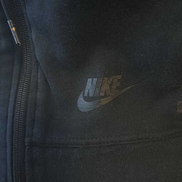 Nike Zip Up Vest- Black - Picture 3 of 6
